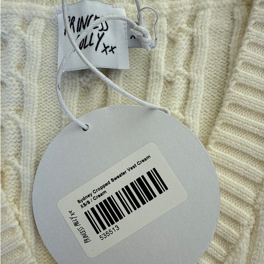 Princess Polly - Sydney Cropped Sweater Vest in Cream - Picture 2 of 3